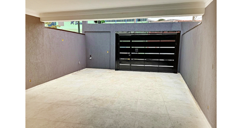 Bela Casa nova à venda no Bairro da Chácara Inglesa na Rua Tatsuo Okachi