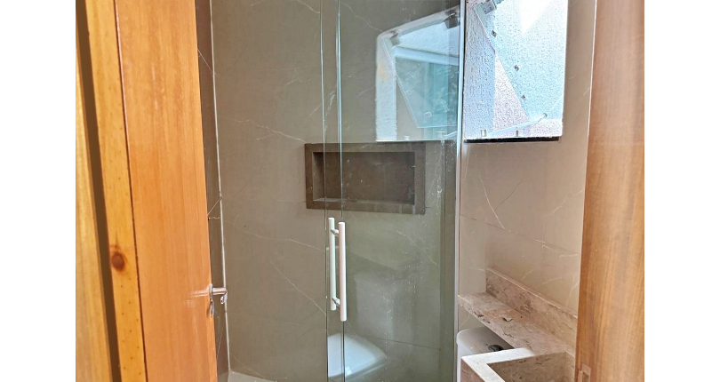 Bela Casa nova à venda no Bairro da Chácara Inglesa na Rua Tatsuo Okachi