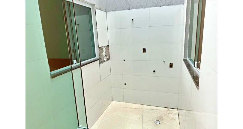 Bela Casa nova à venda no Bairro da Chácara Inglesa na Rua Tatsuo Okachi