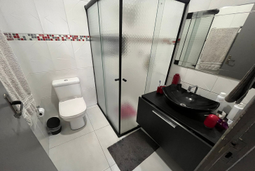 Lindo Sobrado à venda no Parque Anhanguera (São Domingos)