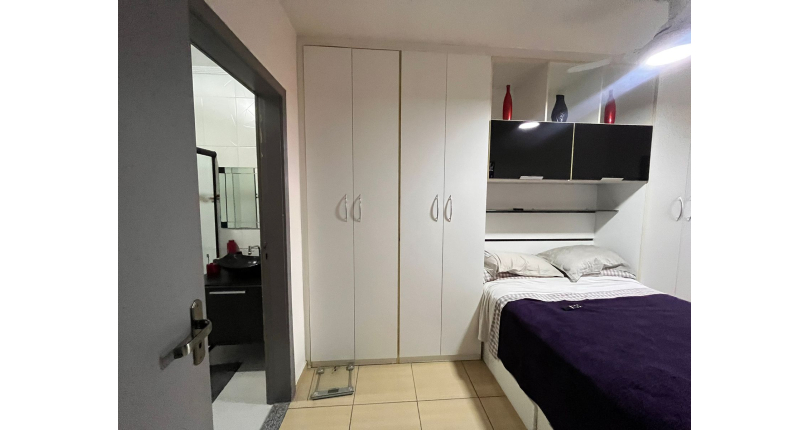 Lindo Sobrado à venda no Parque Anhanguera (São Domingos)