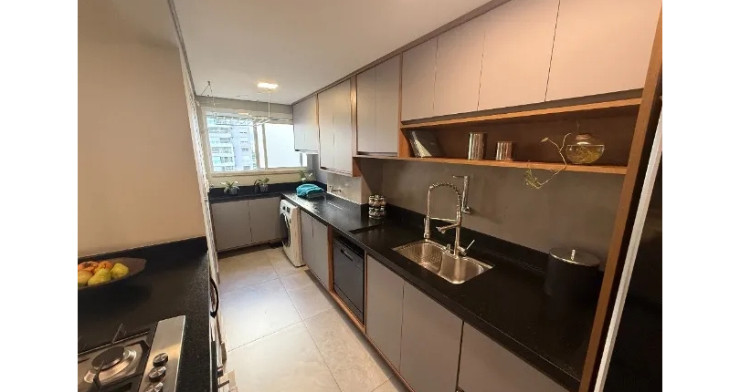 LINDO Apartamento à venda no Bairro da Vila Anastácio na Rua Fortunato Ferraz 