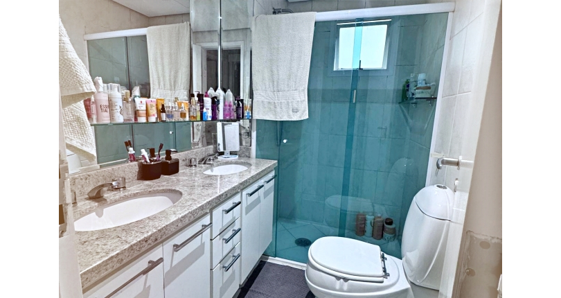 Apartamento à venda no Bairro do Alto da Lapa na Rua Jorge Americano 195