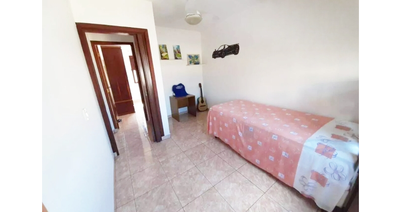 Sobrado à venda no Bairro da Cidade D'Abril na Rua Dianora