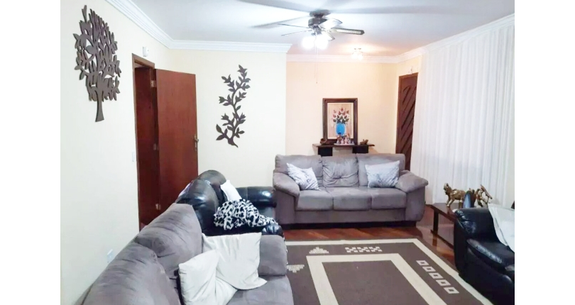 Sobrado à venda no Bairro da Cidade D'Abril na Rua Dianora