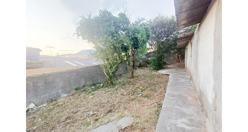 Casa à venda no Bairro da Vila Boaçava na Rua Domingos Maza, 