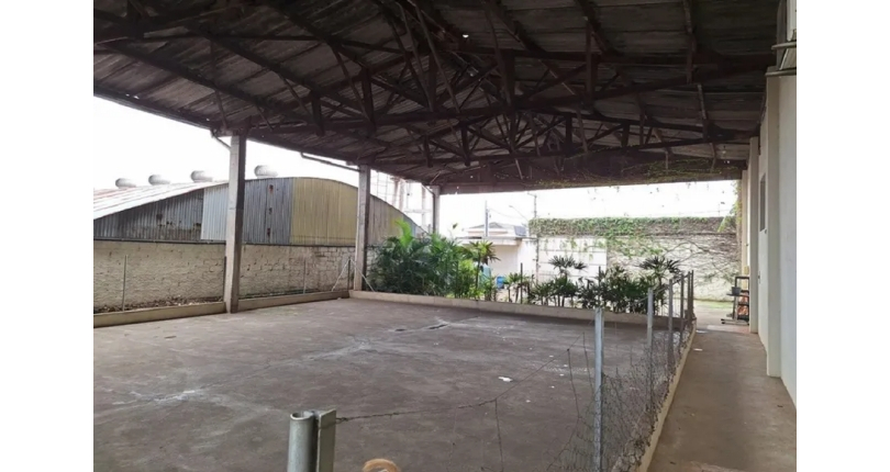 Galpão à venda em Osasco no Bairro dos Remédios na Rua Santa Erotildes,