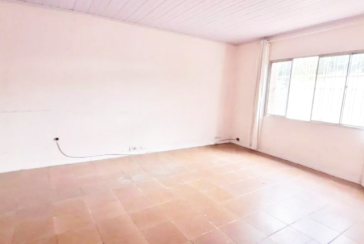 Terreno à venda no Bairro da Vila Santa Edwiges na Rua Agamenon Magalhães