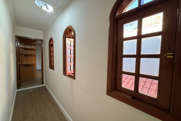 Belo Sobrado à venda no Bairro da Vila Albertina na Rua Antônio Pires