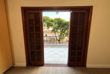 Belo Sobrado à venda no Bairro da Vila Albertina na Rua Antônio Pires