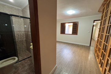 Belo Sobrado à venda no Bairro da Vila Albertina na Rua Antônio Pires