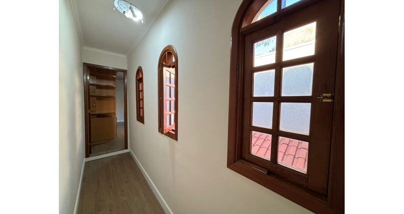 Belo Sobrado à venda no Bairro da Vila Albertina na Rua Antônio Pires