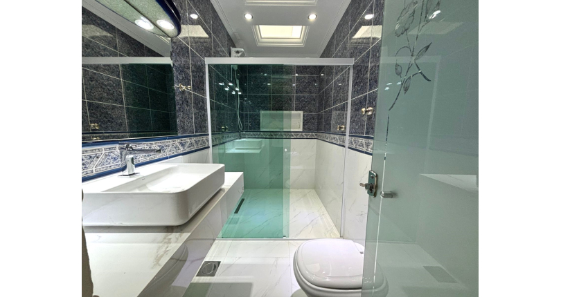 Belo Sobrado à venda no Bairro da Vila Albertina na Rua Antônio Pires