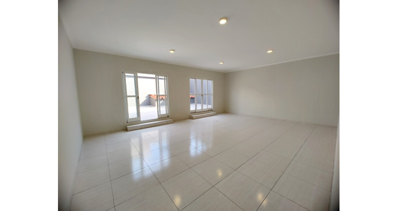  Imóvel Comercial à venda no Bairro do Jardim Santo Elias na Rua Durval Fernandes Chaves, 