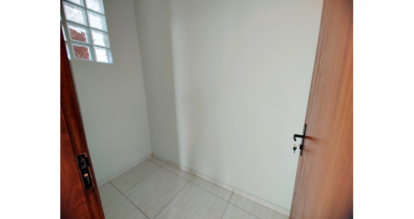  Imóvel Comercial à venda no Bairro do Jardim Santo Elias na Rua Durval Fernandes Chaves, 