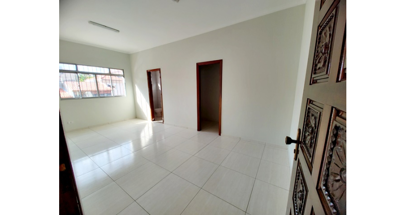  Imóvel Comercial à venda no Bairro do Jardim Santo Elias na Rua Durval Fernandes Chaves, 