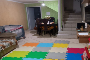 Bom Sobrado à venda no Bairro da Vila Nova Parada na Rua Ângelo Gayoto