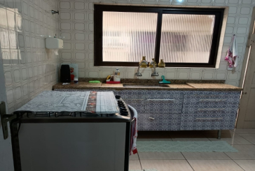 Bom Sobrado à venda no Bairro da Vila Nova Parada na Rua Ângelo Gayoto