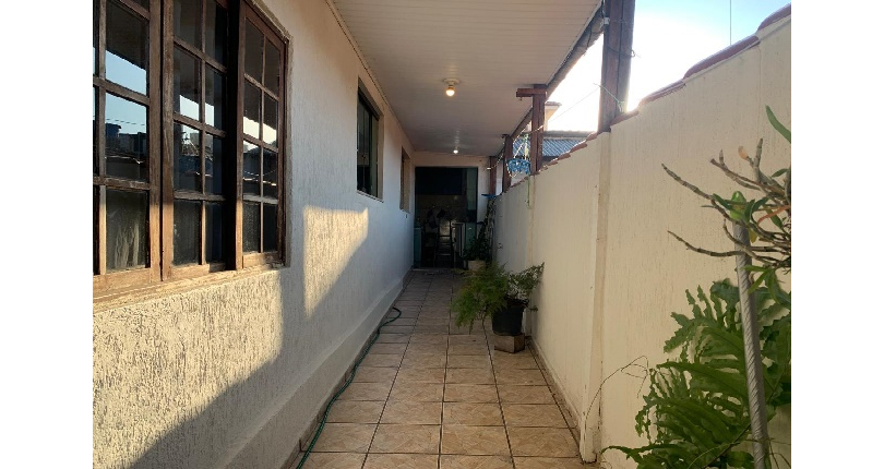 Casa à venda no Bairro do Jardim Santo Elias na Rua Sandoval Ferreira Cabral