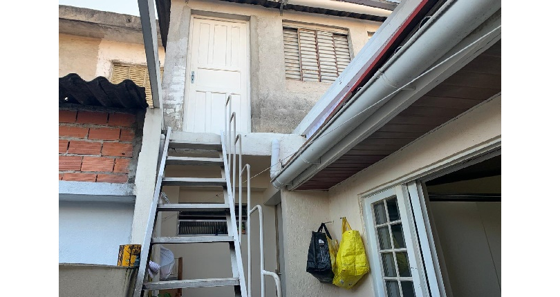 Casa à venda no Bairro do Jardim Santo Elias na Rua Sandoval Ferreira Cabral