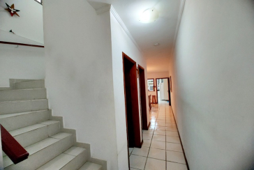 Sobrado à venda no Bairro do Conjunto Residencial Vista Verde na Rua Doutor Fernando de Oliveira Simões,