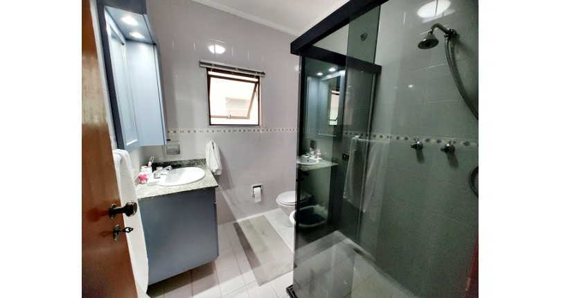 Sobrado à venda no Bairro do Conjunto Residencial Vista Verde na Rua Doutor Fernando de Oliveira Simões,