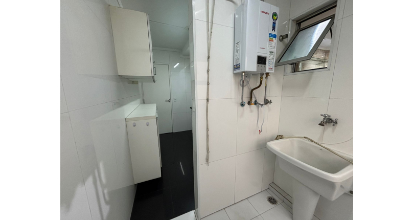 Belíssimo Apartamento à venda no Bairro do Parque São Domingos na Avenida do Anastácio 2409