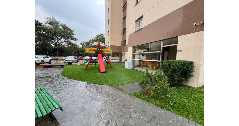 Belíssimo Apartamento à venda no Bairro do Parque São Domingos na Avenida do Anastácio 2409