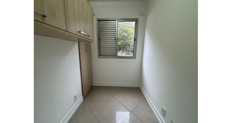 Belíssimo Apartamento à venda no Bairro do Parque São Domingos na Avenida do Anastácio 2409