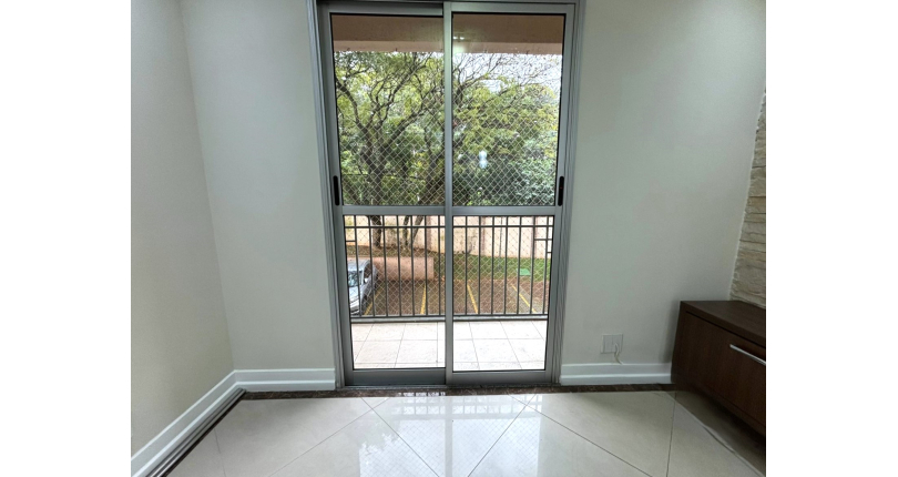 Belíssimo Apartamento à venda no Bairro do Parque São Domingos na Avenida do Anastácio 2409