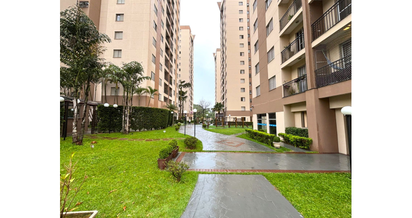 Belíssimo Apartamento à venda no Bairro do Parque São Domingos na Avenida do Anastácio 2409