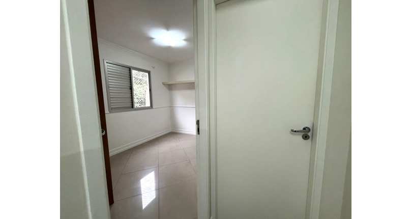 Belíssimo Apartamento à venda no Bairro do Parque São Domingos na Avenida do Anastácio 2409