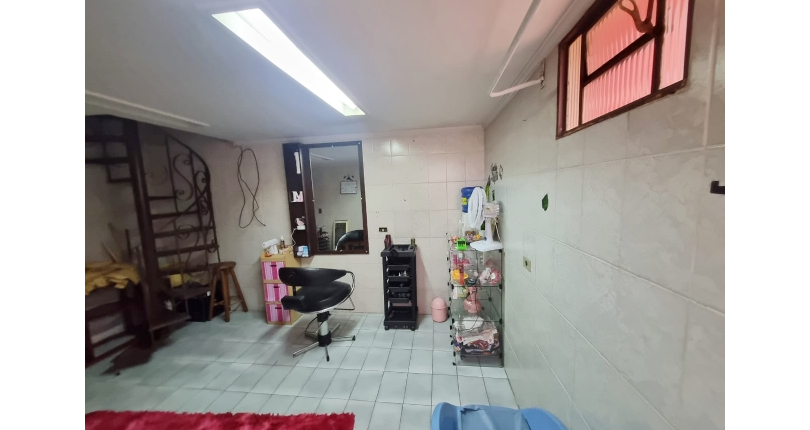 Casa à venda no Bairro do Jardim Santo Elias na Rua Pedro de Lucena Pereira