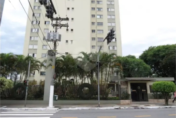  Apartamento à venda no Bairro do Jardim Regina na Avenida Agenor Couto de Magalhães 222