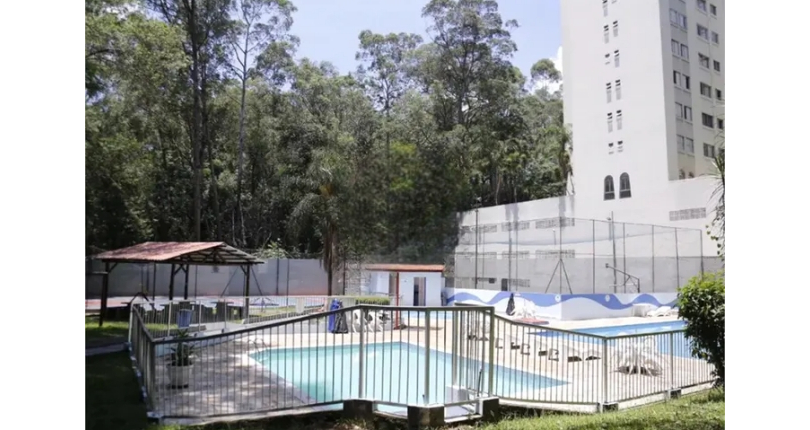  Apartamento à venda no Bairro do Jardim Regina na Avenida Agenor Couto de Magalhães 222