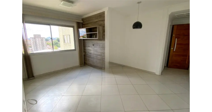  Apartamento à venda no Bairro do Jardim Regina na Avenida Agenor Couto de Magalhães 222