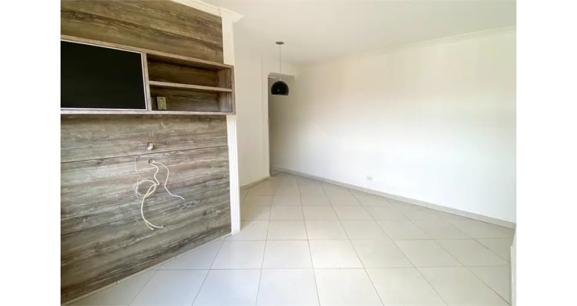  Apartamento à venda no Bairro do Jardim Regina na Avenida Agenor Couto de Magalhães 222