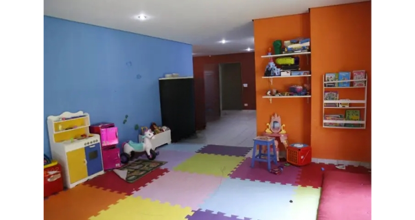  Apartamento à venda no Bairro do Jardim Regina na Avenida Agenor Couto de Magalhães 222