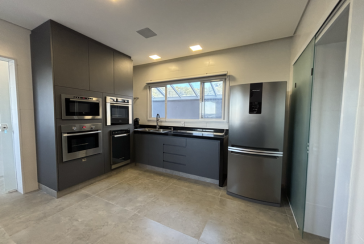 Bela Casa à venda no Loteamento Itatiba Country Club na Rua José Consoline