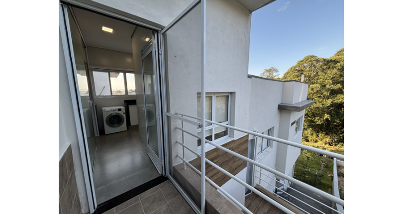 Bela Casa à venda no Loteamento Itatiba Country Club na Rua José Consoline