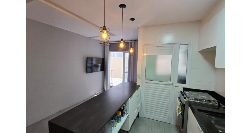 Belo Apartamento Gardem à venda no Bairro da Vila Aurora (Zona Norte) na Rua João de Laet 313,