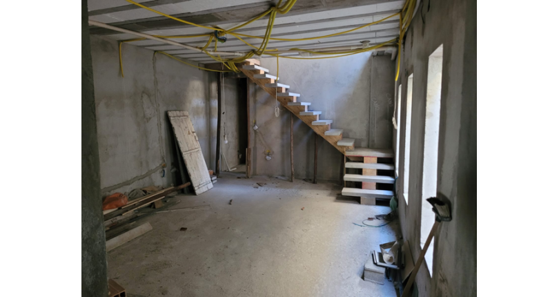 Sobrado à venda no Bairro da Vila Menck na Rua Santo André,