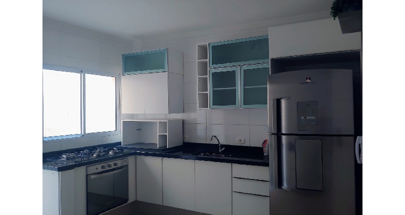 Belo Sobrado à venda no Bairro da Vila dos Remédios na Rua Lopo Homem 56