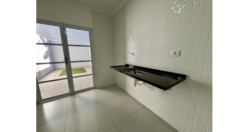 Belo Sobrado novo à venda no Bairro do Jardim Líbano na Rua Professor Araújo Coelho 391