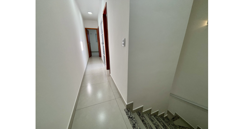 Belo Sobrado novo à venda no Bairro do Jardim Líbano na Rua Professor Araújo Coelho 391