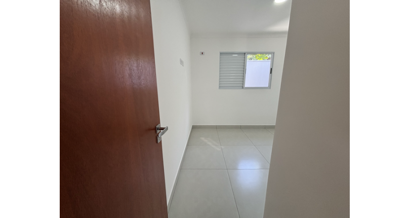 Belo Sobrado novo à venda no Bairro do Jardim Líbano na Rua Professor Araújo Coelho 391