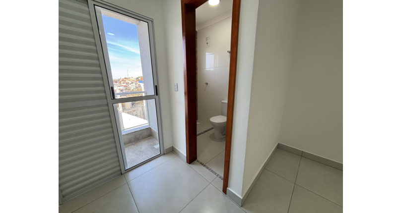 Belo Sobrado novo à venda no Bairro do Jardim Líbano na Rua Professor Araújo Coelho 391