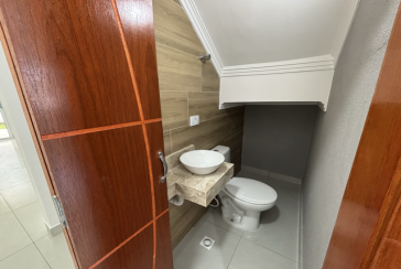 Belo Sobrado novo à venda no Bairro do Jardim Líbano na Rua Professor Araújo Coelho 393