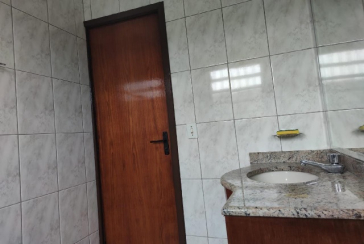 Belo Sobrado à venda no Bairro do Piqueri na Rua Maria Helena