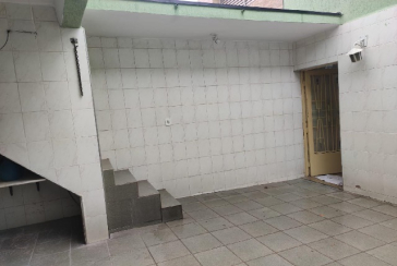 Belo Sobrado à venda no Bairro do Piqueri na Rua Maria Helena